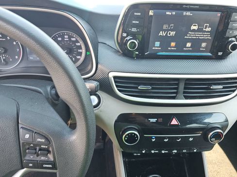 Used 2020 Hyundai Tucson Value AWD/4WD image 10