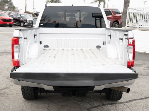 Used 2019 Ford F350 Lariat image 18