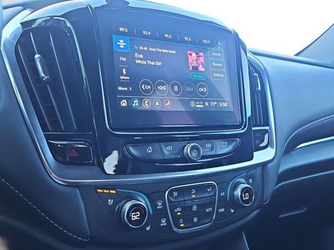 Used 2023 Chevrolet Traverse Premier w/ Redline Edition image 14