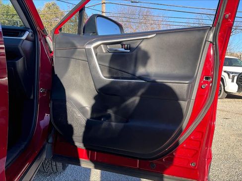 Used 2024 Toyota RAV4 Adventure image 21