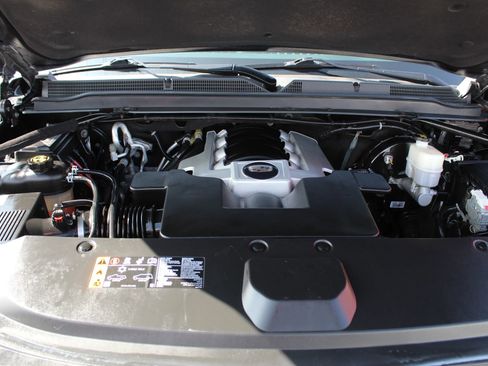 Used 2019 Cadillac Escalade Premium Luxury image 21