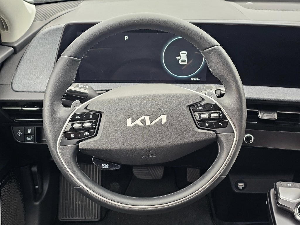 Used 2024 Kia EV6 Wind AWD/4WD image 20