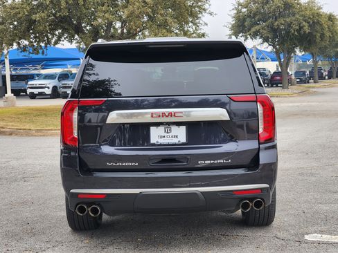 Certified 2023 GMC Yukon XL Denali w/ Denali Reserve Package image 6