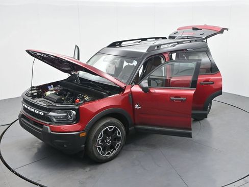 New 2026 Ford Bronco Sport Outer Banks w/ Outer Banks Tech Package+ AWD/4WD image 45
