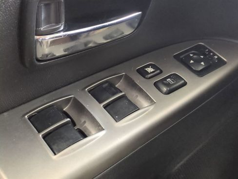 Used 2018 Mitsubishi Outlander Sport SE image 26