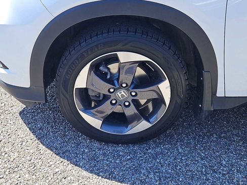 Used 2018 Honda HR-V EX image 2