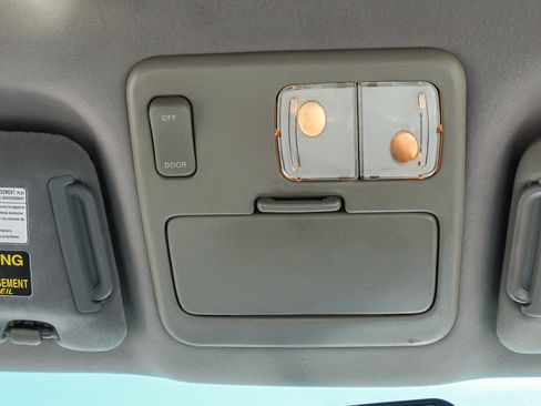 Used 2000 Toyota Tundra SR5 image 29