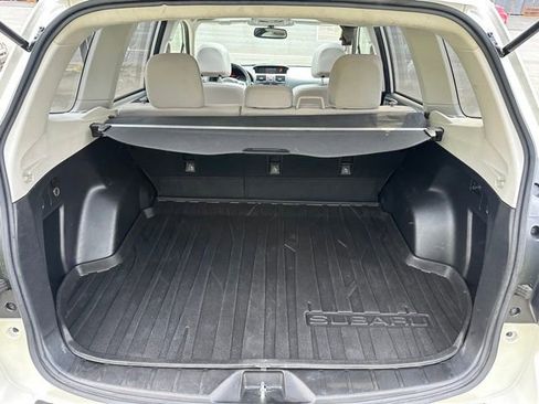 Used 2014 Subaru Forester 2.5i Premium AWD/4WD image 13