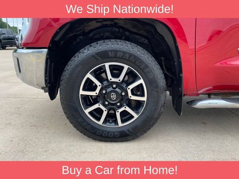 Used 2019 Toyota Tundra SR5 w/ TRD Off Road Package AWD/4WD image 16