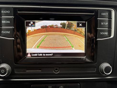 Used 2017 Volkswagen Jetta S image 13