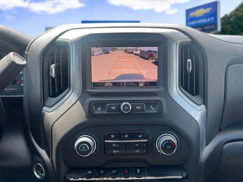 Certified 2025 Chevrolet Silverado 1500 Custom AWD/4WD image 23