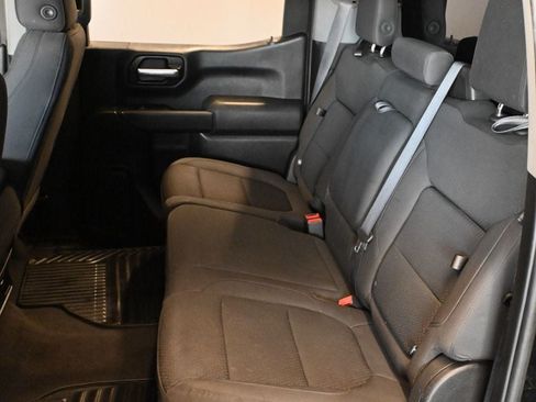 Used 2020 Chevrolet Silverado 1500 Custom Trail Boss w/ Custom Convenience Package AWD/4WD image 14