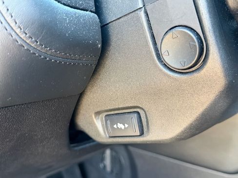 Used 2017 Ford Explorer Platinum AWD/4WD image 8