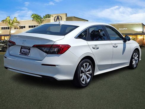 Used 2022 Honda Civic LX image 7