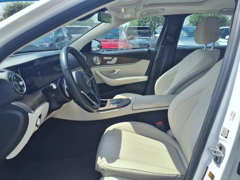 Used 2021 Mercedes-Benz E 350 4MATIC Sedan w/ Premium Package image 17