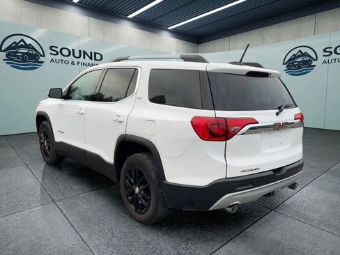 Used 2019 GMC Acadia SLT image 3