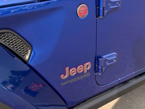 Used 2019 Jeep Wrangler Unlimited Rubicon AWD/4WD image 22