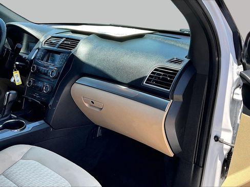 Used 2017 Ford Explorer 4WD image 14