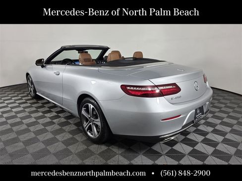 Used 2019 Mercedes-Benz E 450 4MATIC Cabriolet image 4