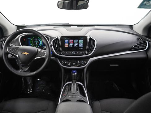 Used 2017 Chevrolet Volt LT w/ Comfort Package FWD image 13