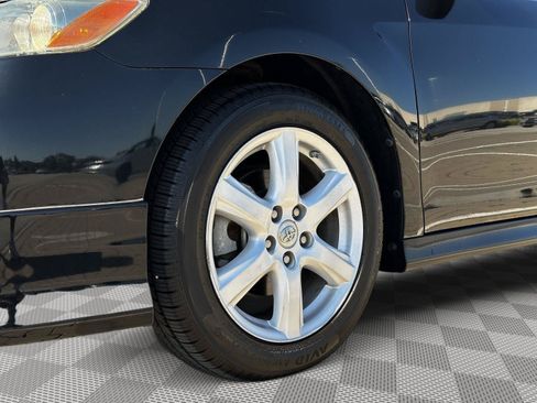 Used 2009 Toyota Camry XLE FWD image 8