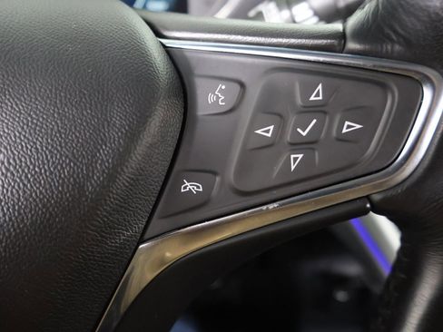 Used 2019 Chevrolet Bolt Premier w/ Infotainment Package image 42