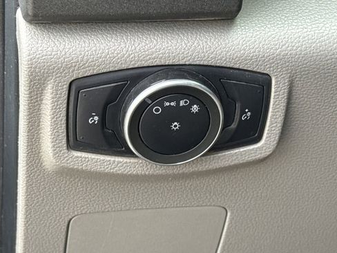 Used 2017 Ford F350 XL w/ Power Equipment Group AWD/4WD image 23