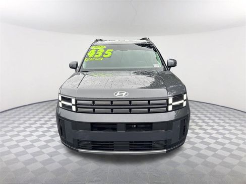 Used 2025 Hyundai Santa Fe SEL image 2