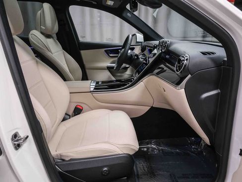 Certified 2026 Mercedes-Benz GLC 300 image 20
