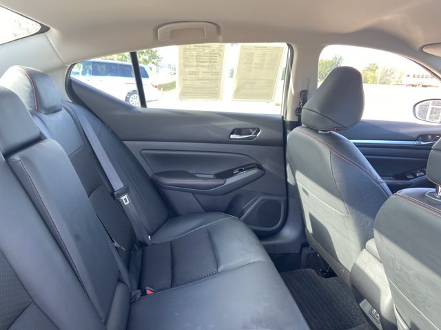 Used 2025 Nissan Altima 2.5 SR FWD image 21