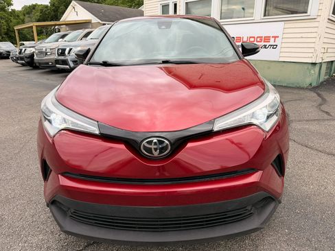 Used 2018 Toyota C-HR XLE FWD image 8