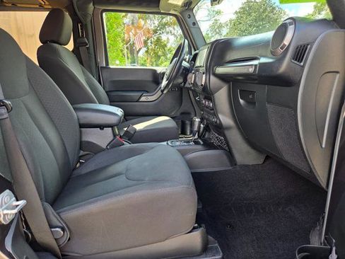 Used 2016 Jeep Wrangler Sport image 26