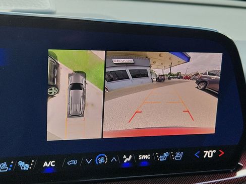 Used 2026 Chevrolet Traverse RS w/ LPO, Floor Liner Package FWD image 9
