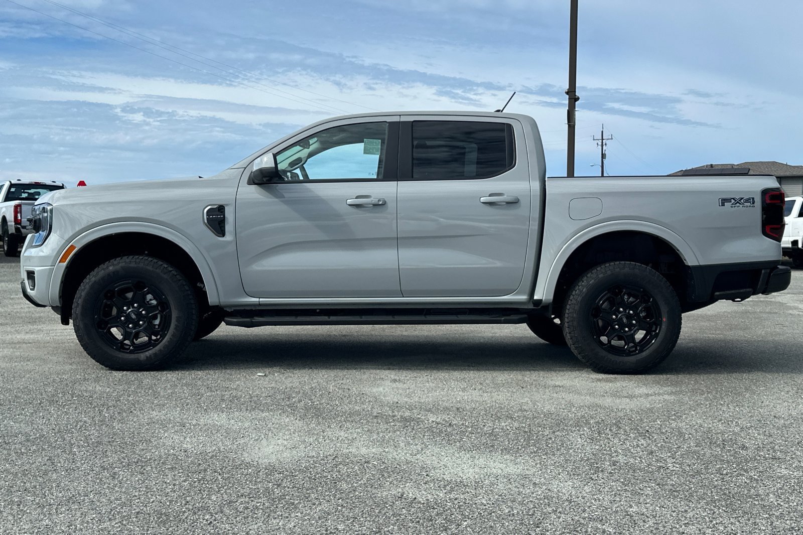 New 2026 Ford Ranger Lariat w/ FX4 Off-Road Package AWD/4WD image 2
