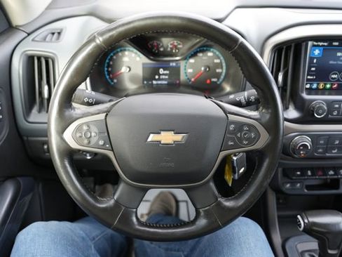 Used 2019 Chevrolet Colorado Z71 w/ Z71 Midnight Edition image 27