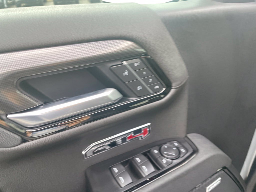 New 2026 GMC Sierra 1500 AT4 w/ AT4 Premium Package AWD/4WD image 14