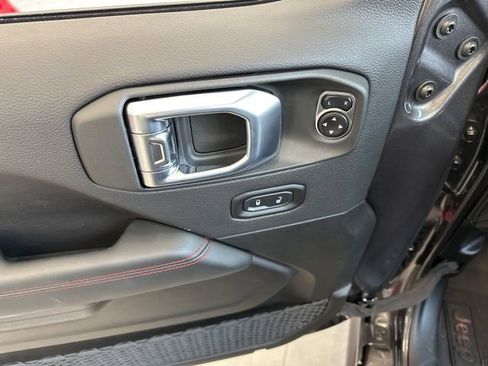 New 2026 Jeep Wrangler Unlimited Rubicon 392 image 18