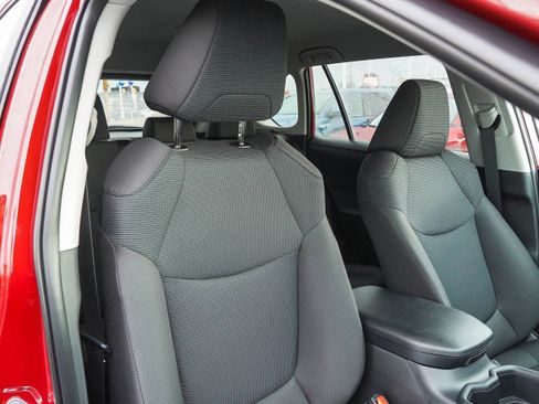 New 2025 Toyota RAV4 LE image 23