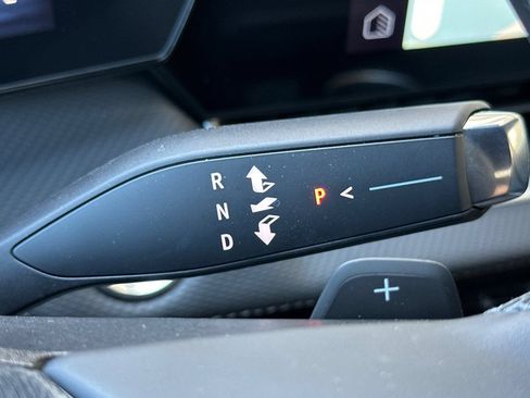 Used 2026 Chevrolet Equinox LT FWD image 22