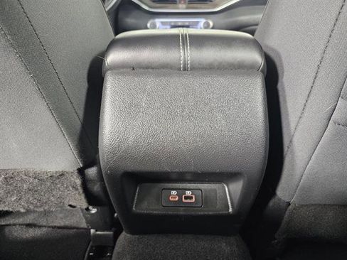 Used 2024 Nissan Altima 2.5 SV image 38