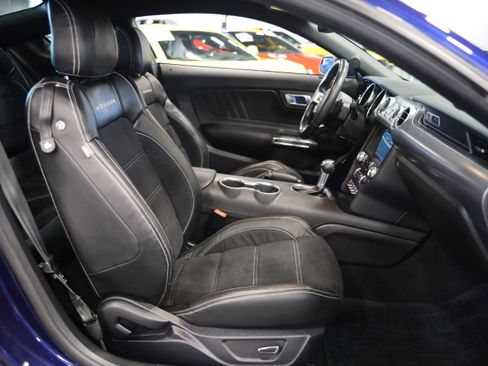 Used 2019 Ford Mustang GT Premium w/ GT Performance Package RWD image 36