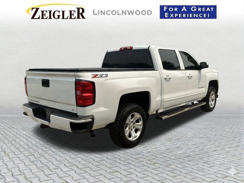 Used 2018 Chevrolet Silverado 1500 LT w/ All Star Edition AWD/4WD image 9