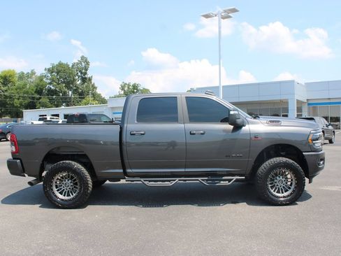 Used 2024 RAM 2500 Big Horn w/ Night Edition AWD/4WD image 11