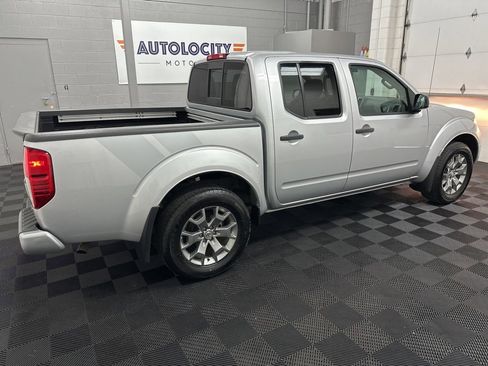 Used 2021 Nissan Frontier SV image 10