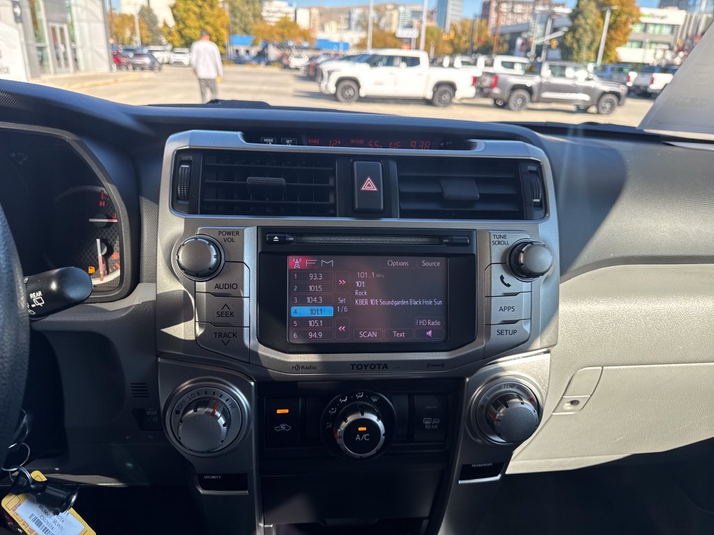 Used 2012 Toyota 4Runner SR5 w/ Convenience Pkg AWD/4WD image 17