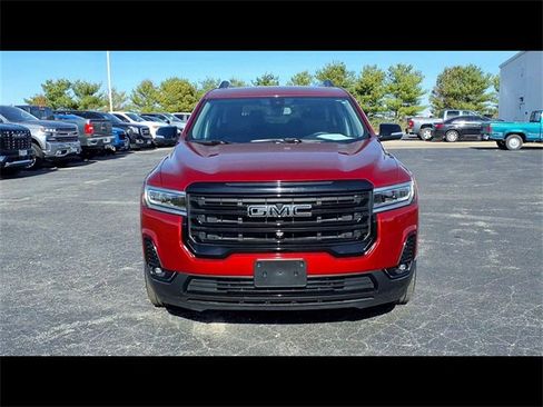 Certified 2023 GMC Acadia SLT w/ Elevation Edition image 3