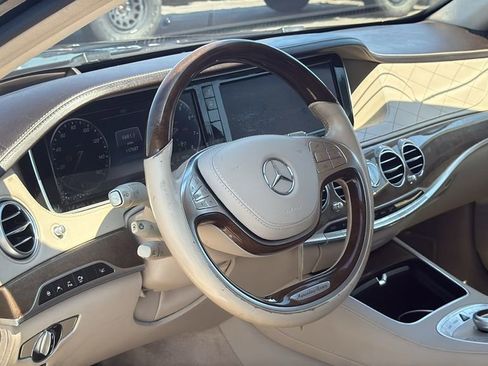 Used 2015 Mercedes-Benz S 550 4MATIC Sedan image 9