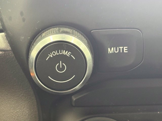 Used 2022 RAM 2500 Big Horn AWD/4WD image 39