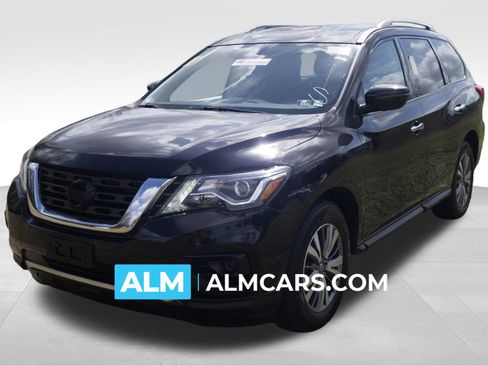 Used 2020 Nissan Pathfinder S image 1
