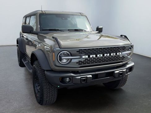 New 2026 Ford Bronco Badlands AWD/4WD image 14